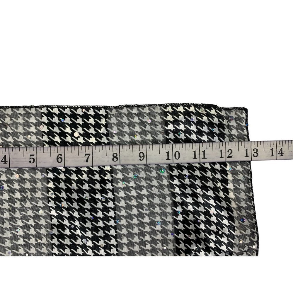 Dressbarn Women’s Shiny Black & White Scarf - Picture 5 of 6